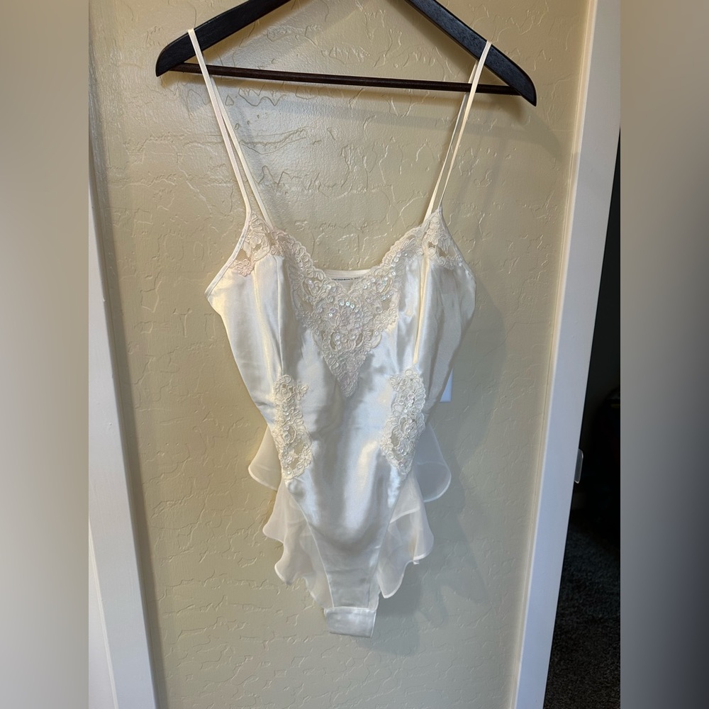 Victoria’s Secret Teddy Ivory Lace Sequins Wedding